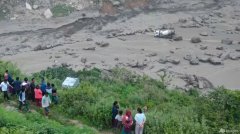 尼泊尔暴雨引发山洪 一人丧命28人下落不明